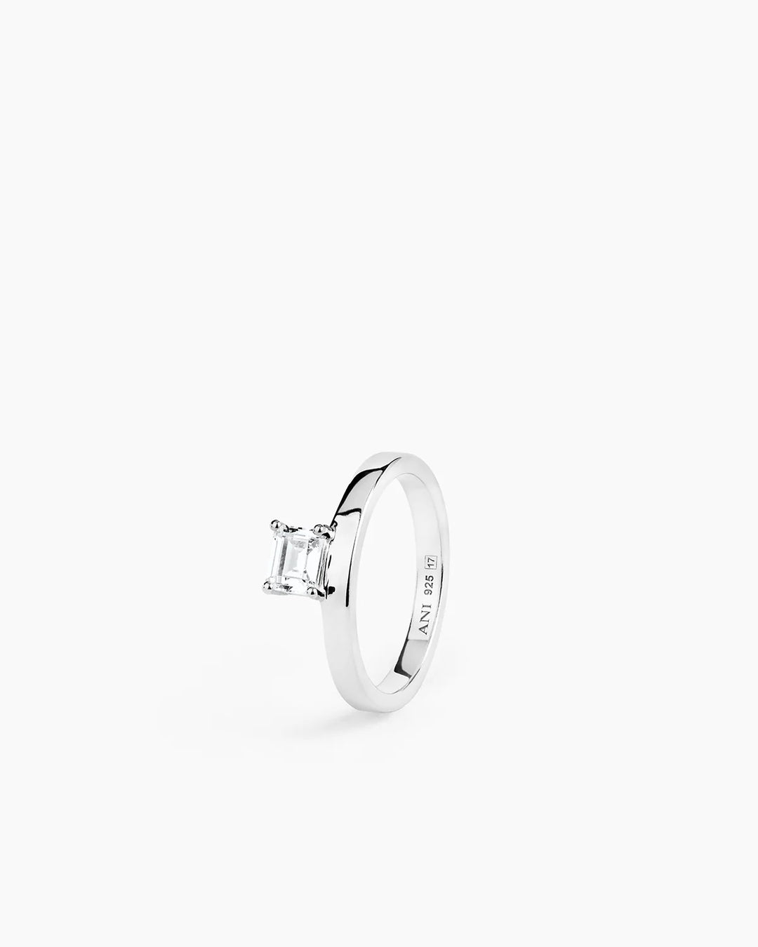 Sopra Emerland Ring