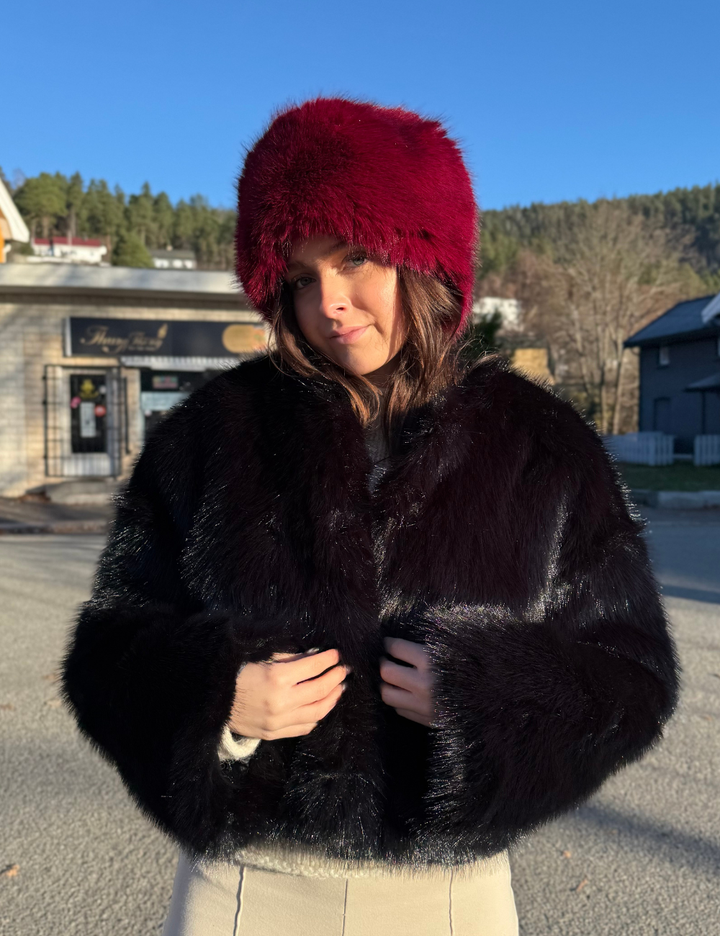 Anastasia Fuskepels Jakke