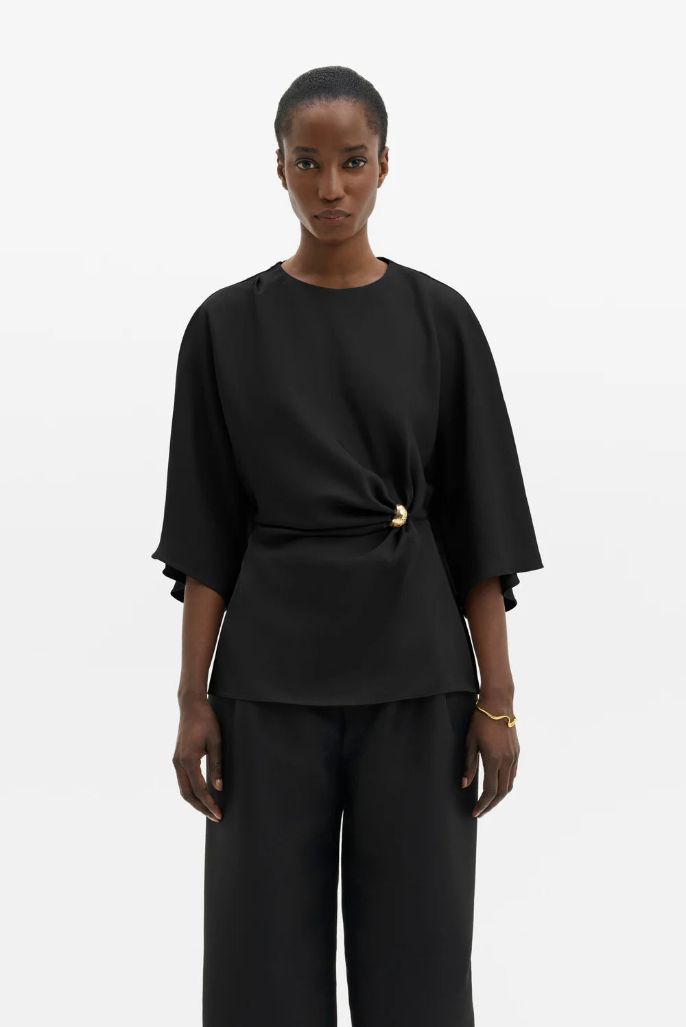 Zilla Brooch Detailed Blouse