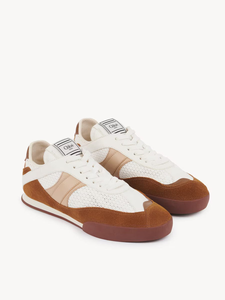 KICK SNEAKERS