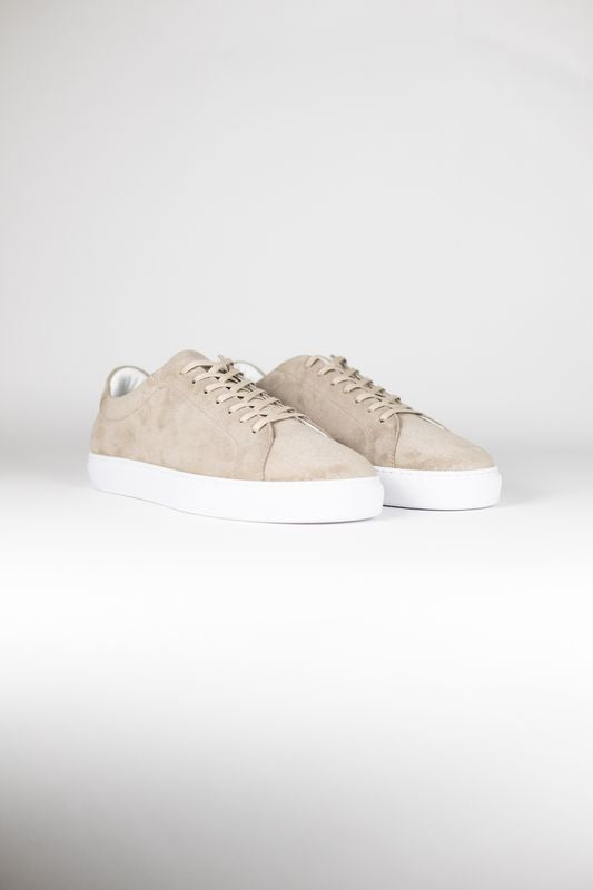 Sneaker 1