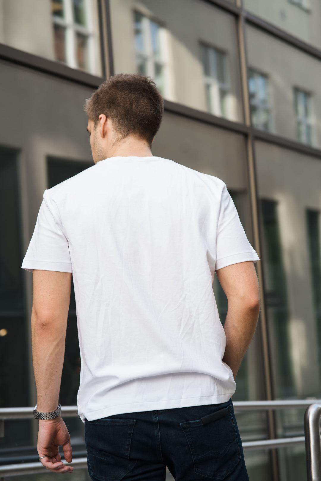 SHORT SLEEVE-T-SHIRT