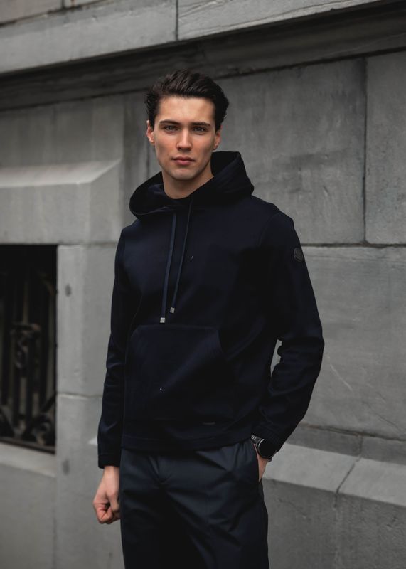 HOODIE SWEATER