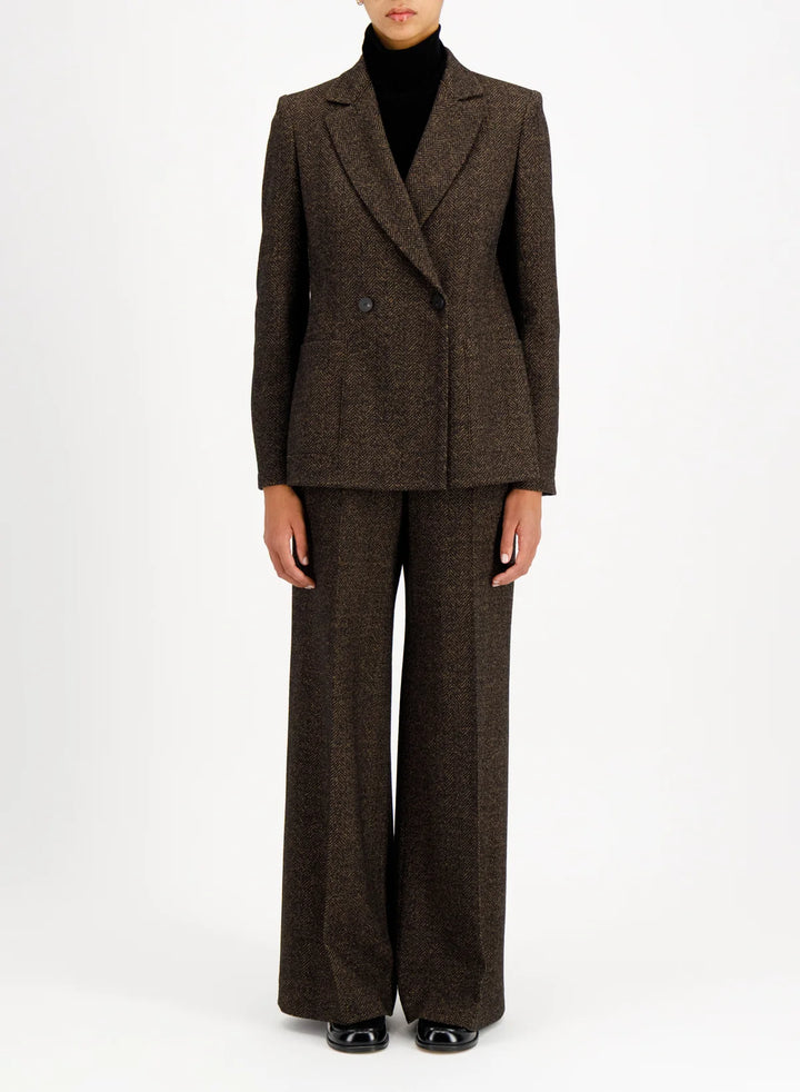 Women d.b. blazer with shoulder pads donegal herringbone