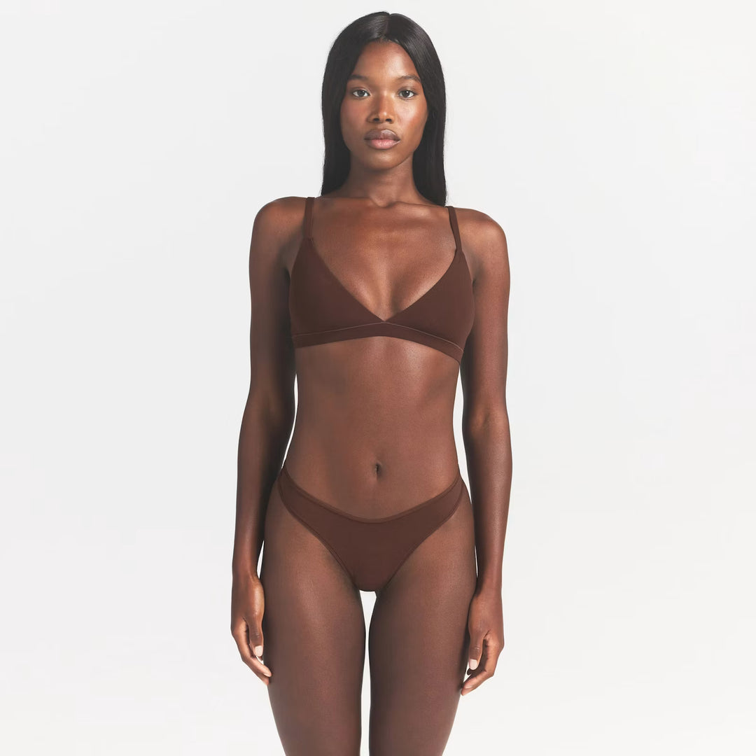 FITS EVERYBODY TRIANGLE BRALETTE
