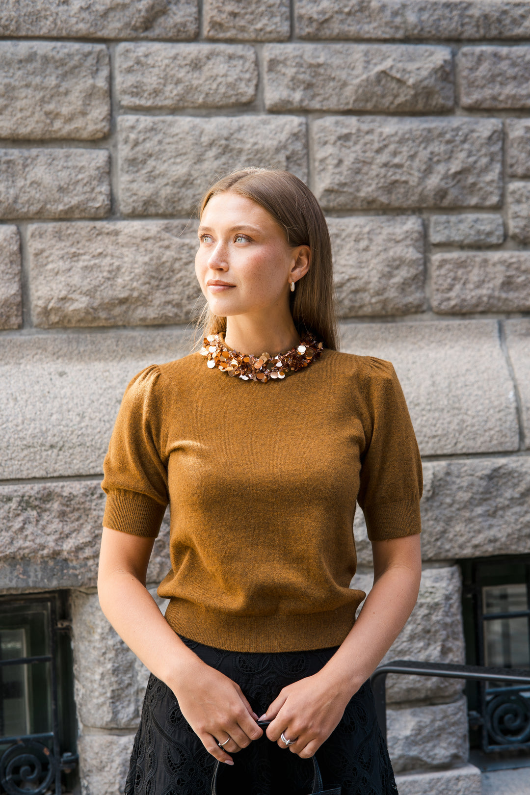 Liv Embroidered Cashmere Short Sleeve Knit