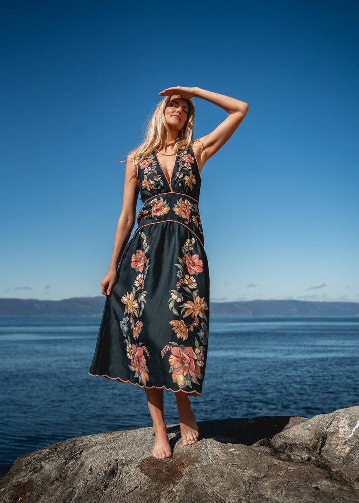 MAIRA FLORAL DARK BLUE MIDI DRESS