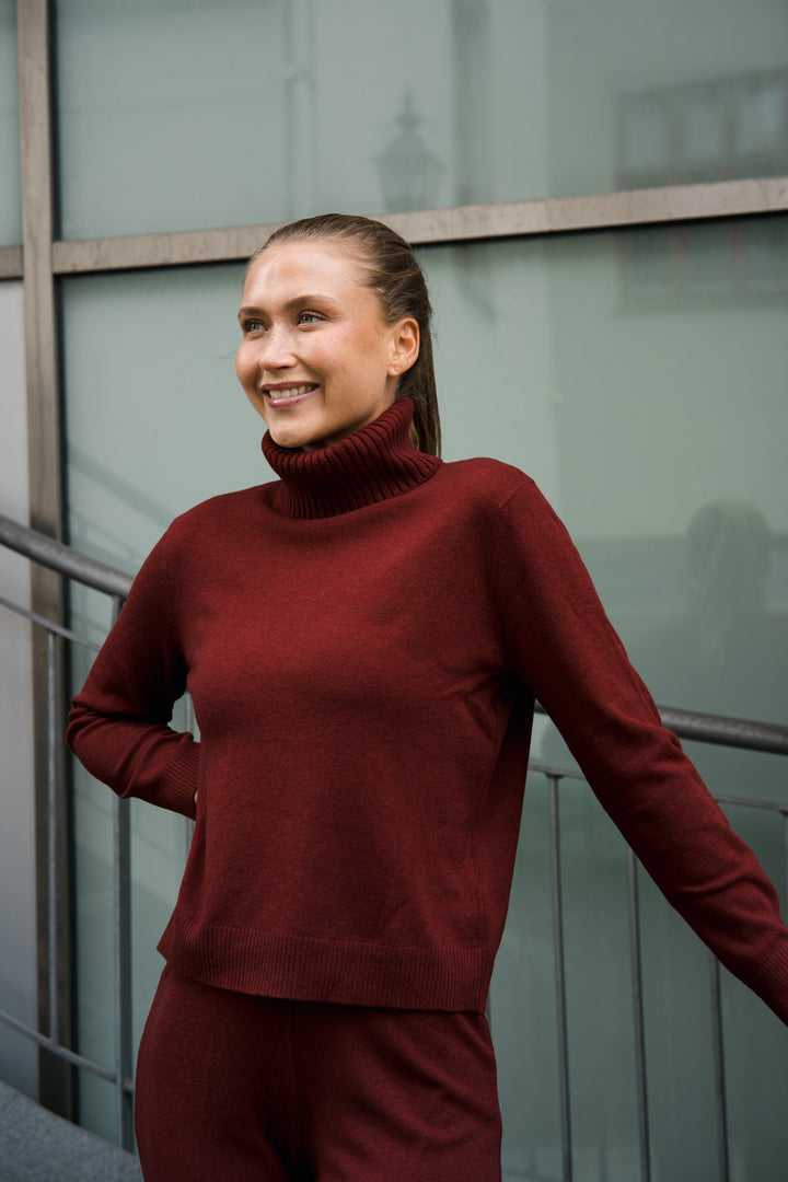 GRAN SASSO TURTLE NECK