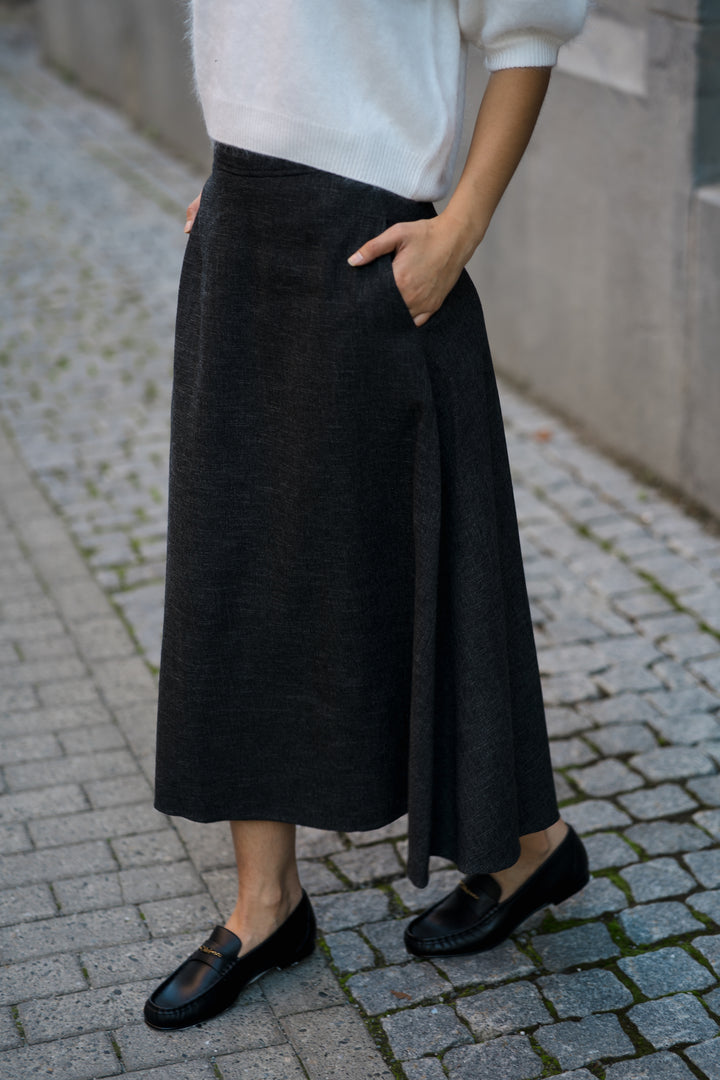 VINCE JASPÉ FULL SKIRT