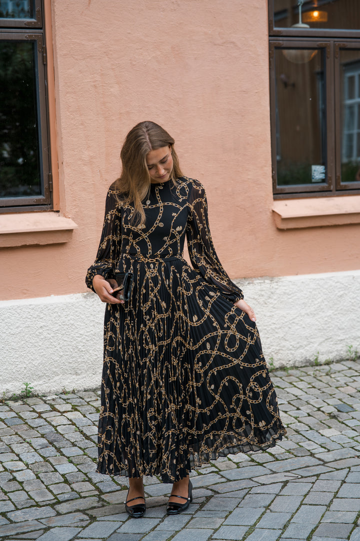 Sunray Long Sleeve Dress