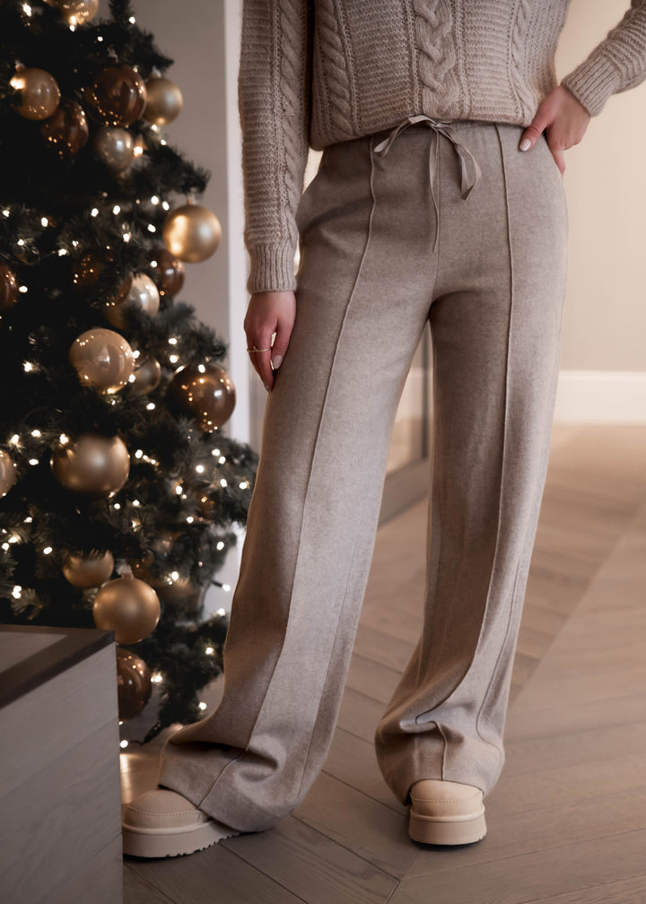 MID RISE TAILORED KNIT WIDE LEG