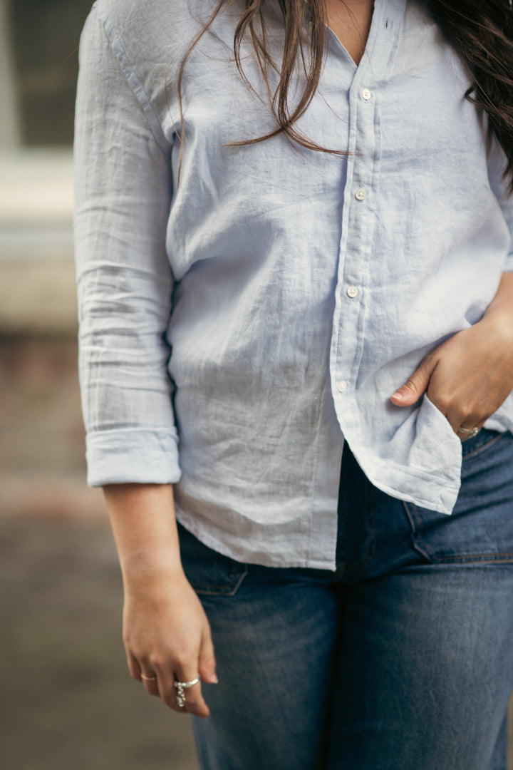 Classic-Long Sleeve-Button Front Shirt