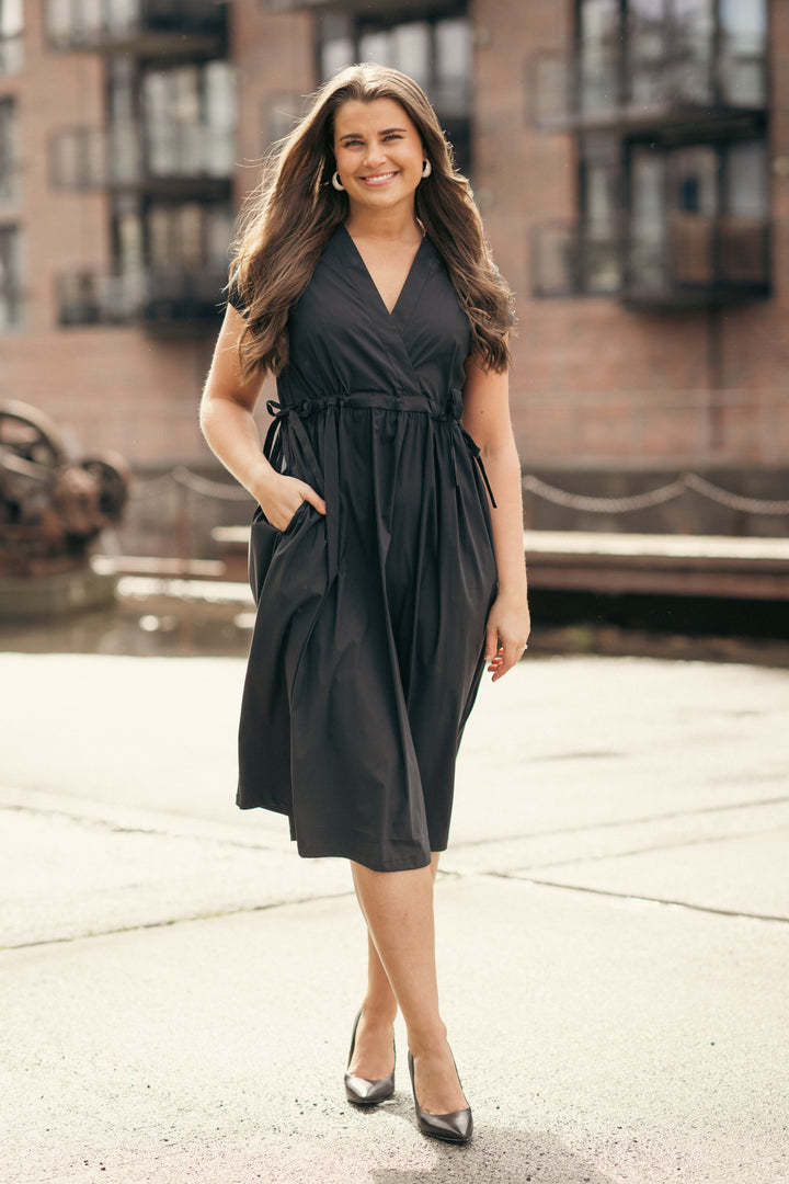 Lana Dress, V-neck wrap