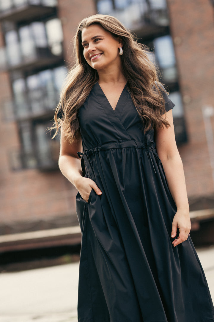 Lana Dress, V-neck wrap