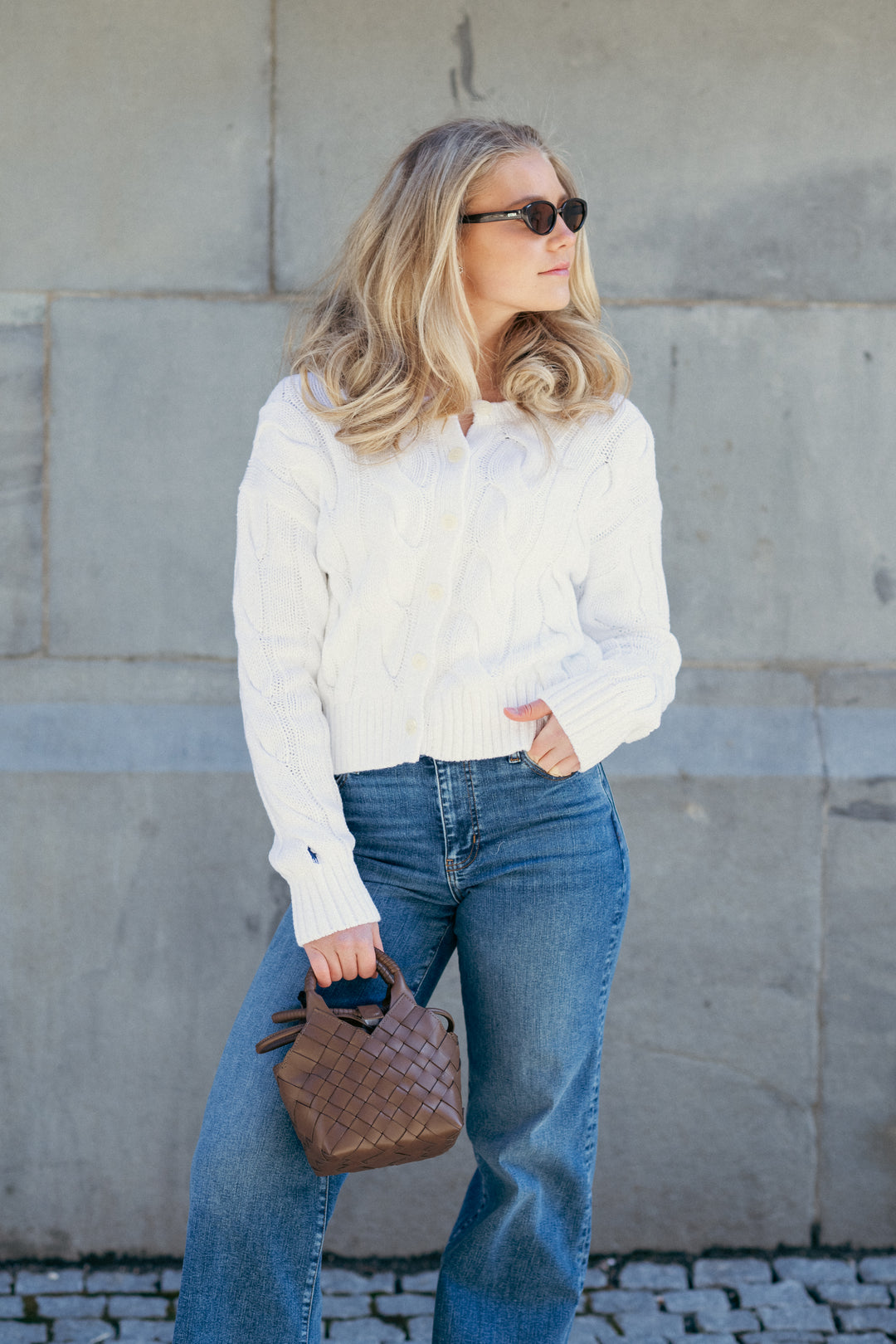 SWEATER-CARDIGAN