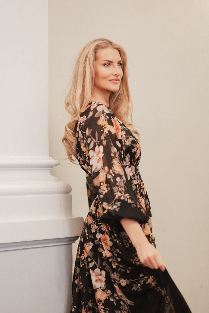Carousel Billow Maxi Dress