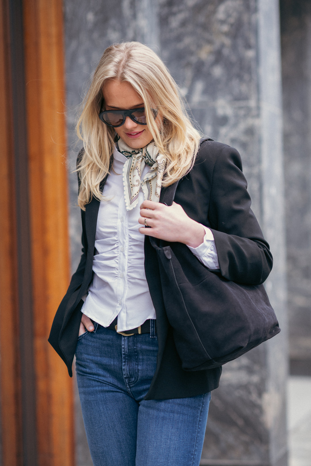 Leonne Seam Detailed Fitted Blazer