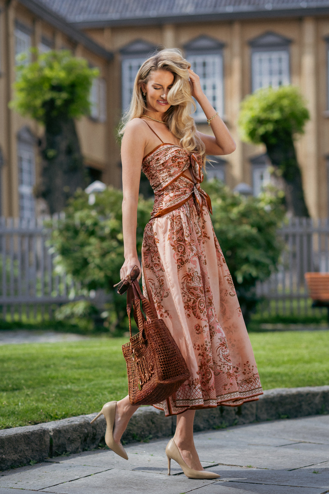 Aster Scarf Midi Dress