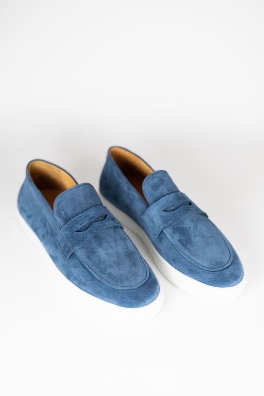 Penny sneaker