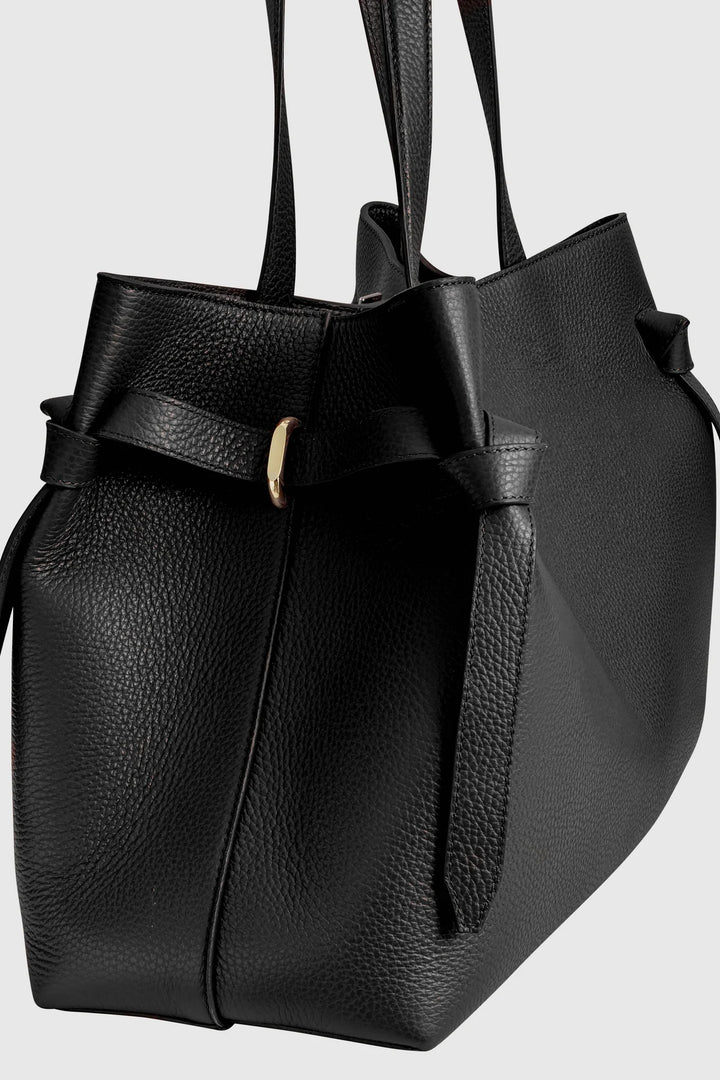 GYOZA TOTE PEBBLE GRAIN LEATHER