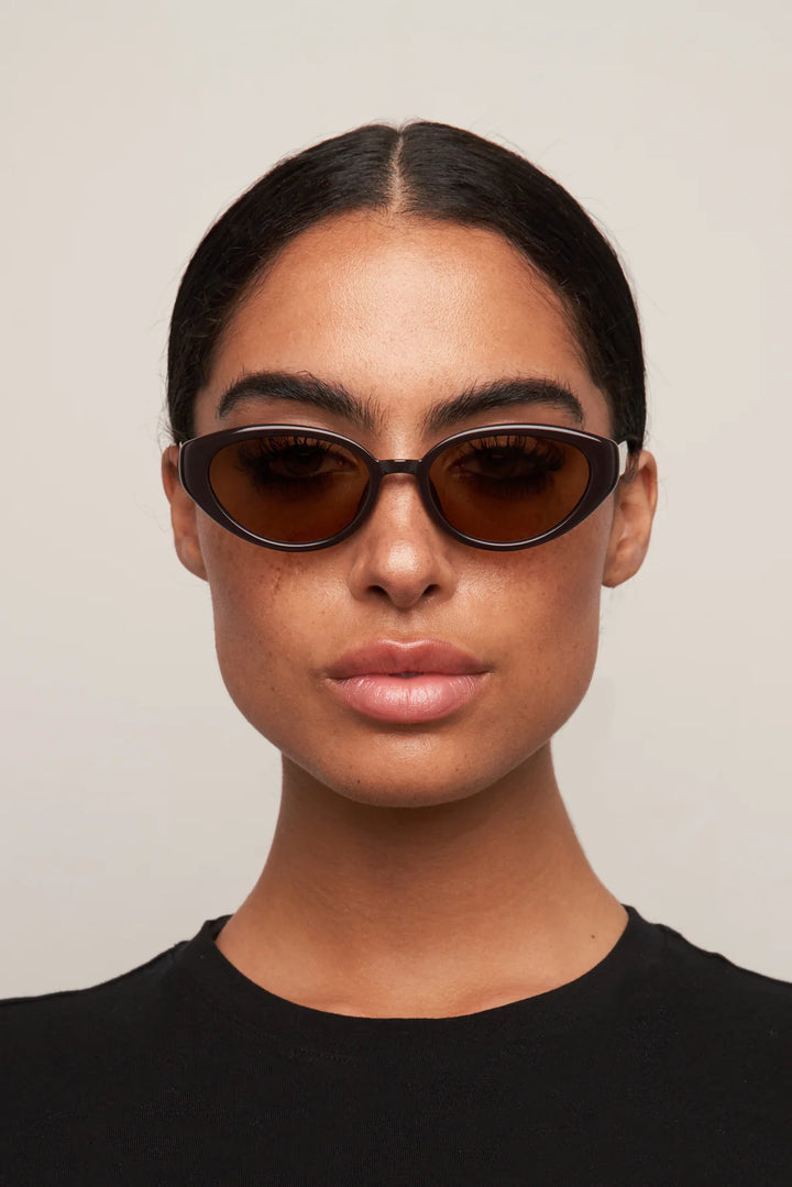 Greta - Dark Choclate/Brown