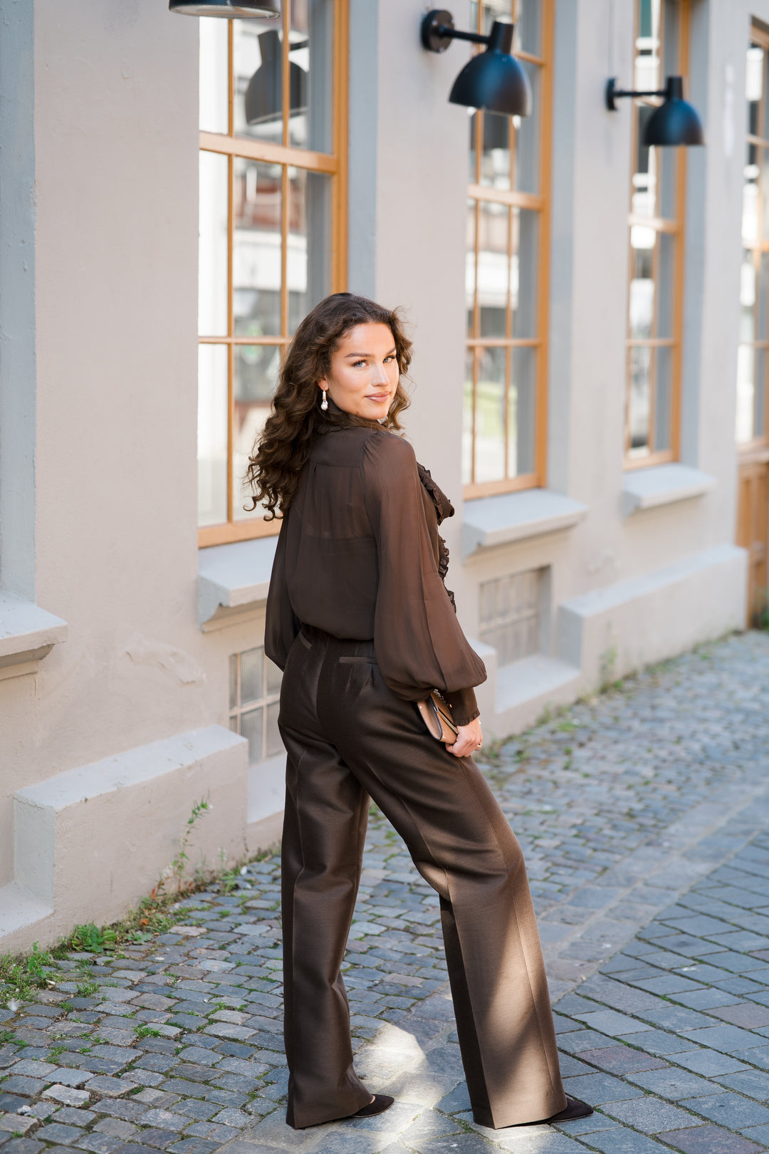 Illuminate Straight Pant