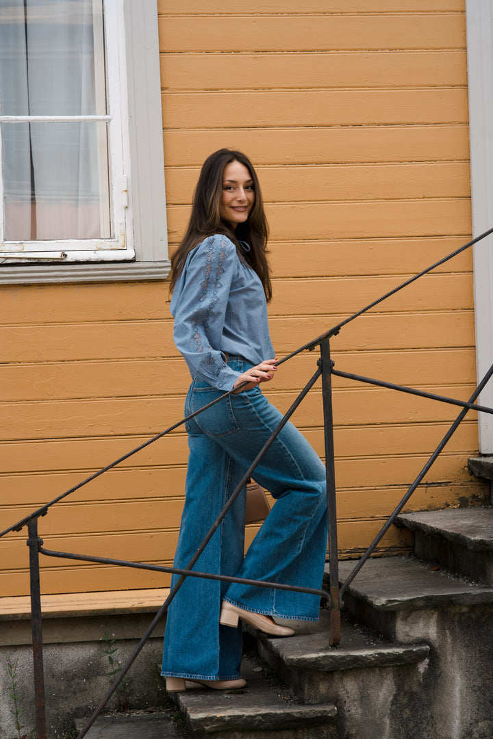 ULLA JOHNSON The Bianca Wide Leg Jean