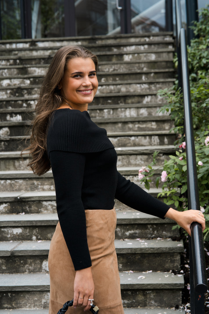 Klara Off Shoulder, Knit