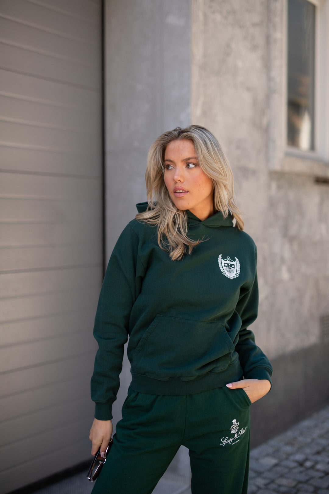 SPORTY AND RICH Beverly Hills Hoodie