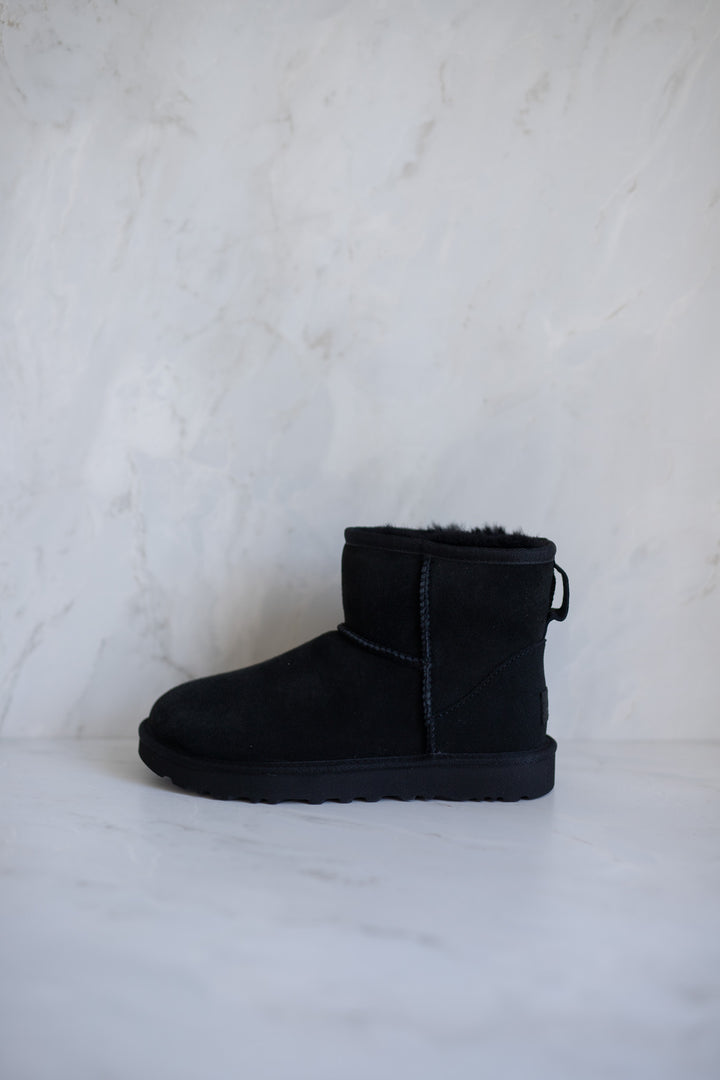 UGG W Classic Mini II