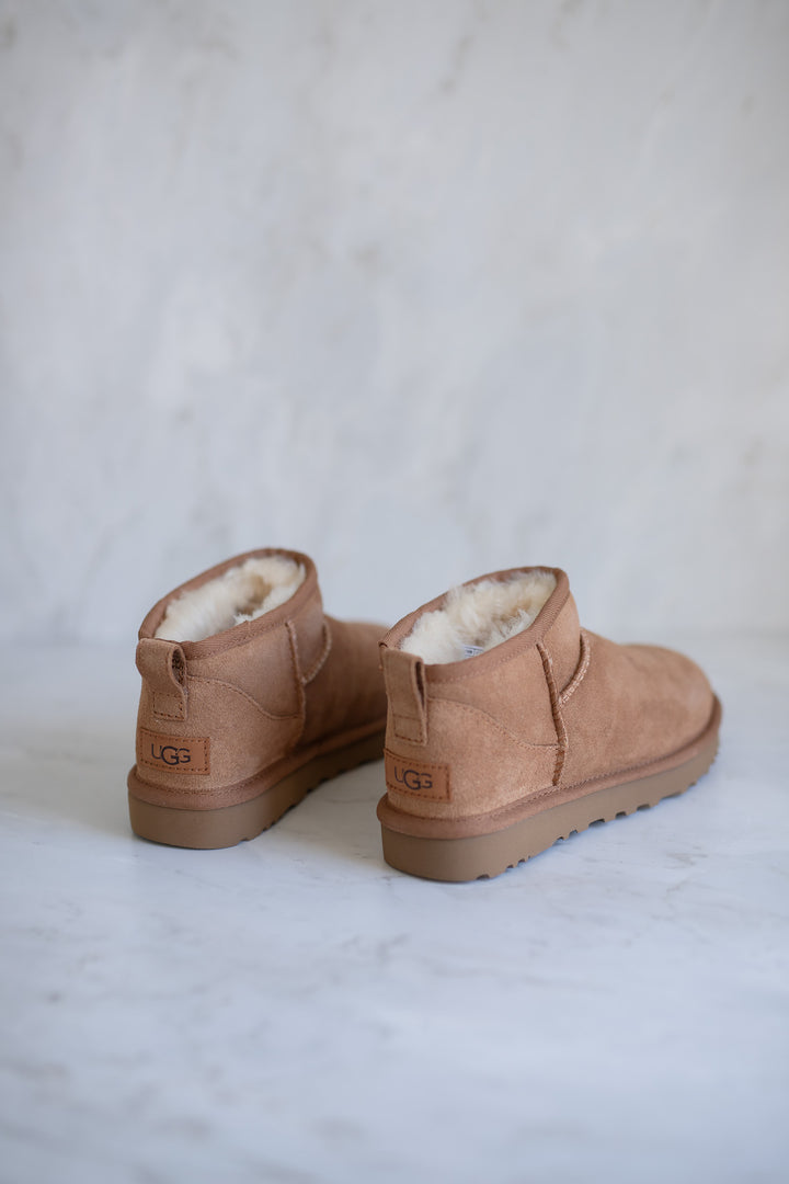 UGG W Classic Ultra Mini