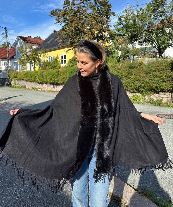 Jackie ullskjerf med fuskepels