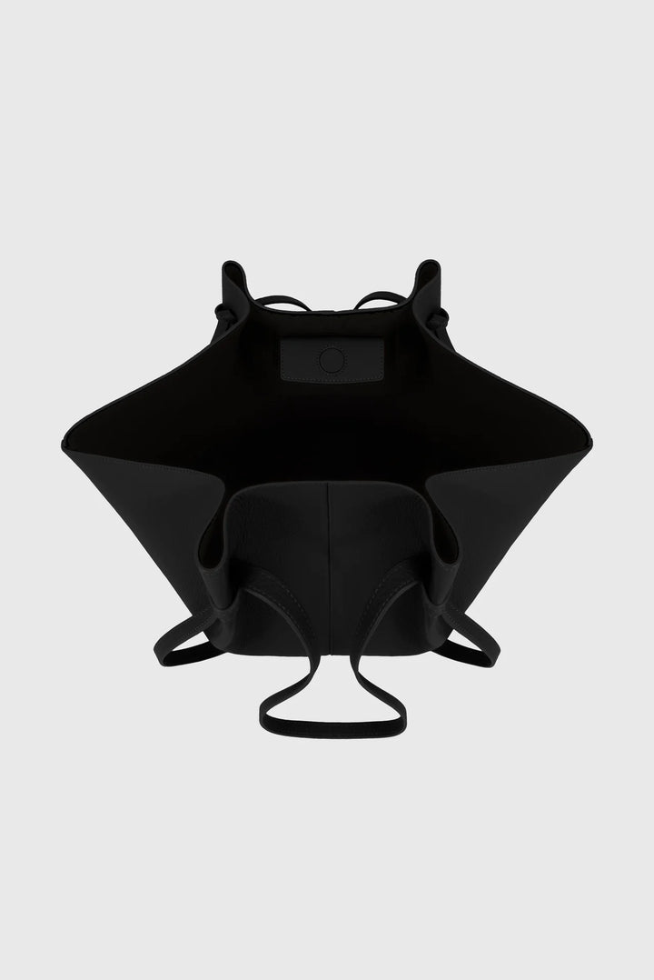 LARGE MOCHI PEBBLE GRAIN LEATHER