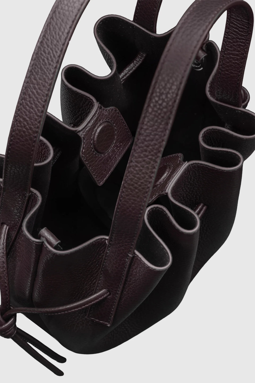 MINI SCALLOP TOTE PEBBLE GRAIN LEATHER