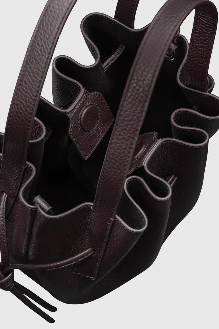 MINI SCALLOP TOTE PEBBLE GRAIN LEATHER