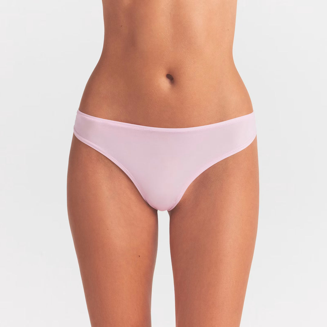 FITS EVERYBODY THONG