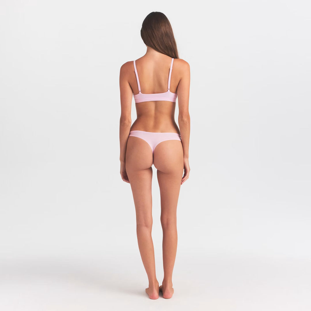 FITS EVERYBODY THONG