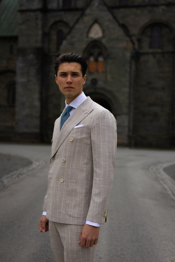 Suit DB patched pockets