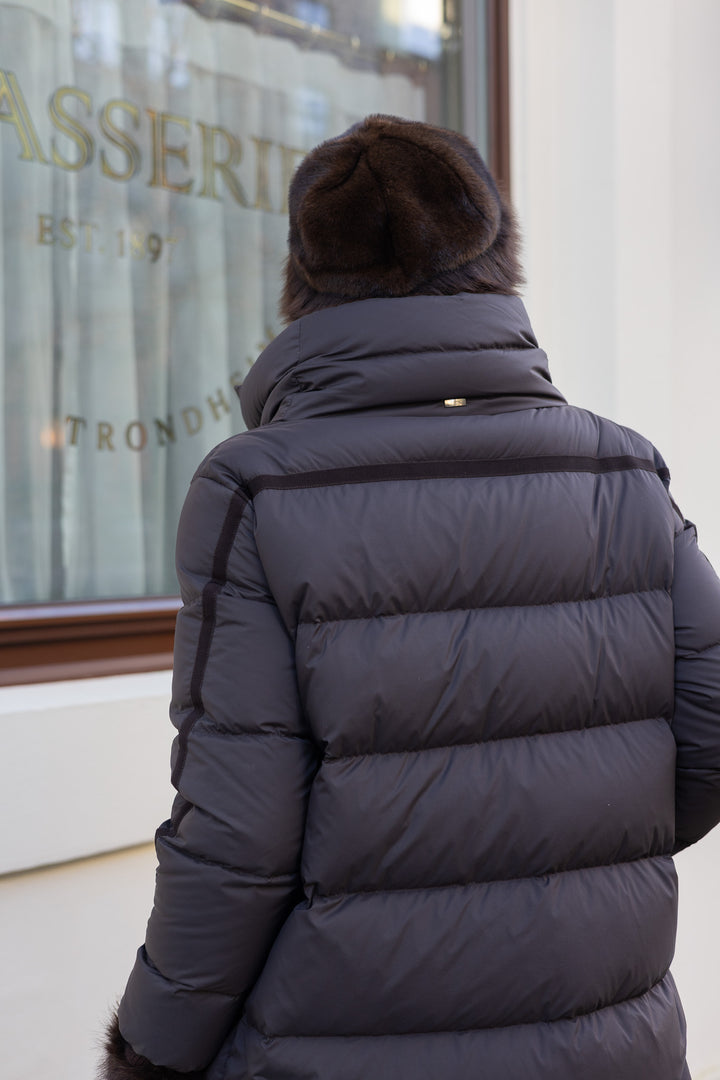 Woman`s Woven Half Coat