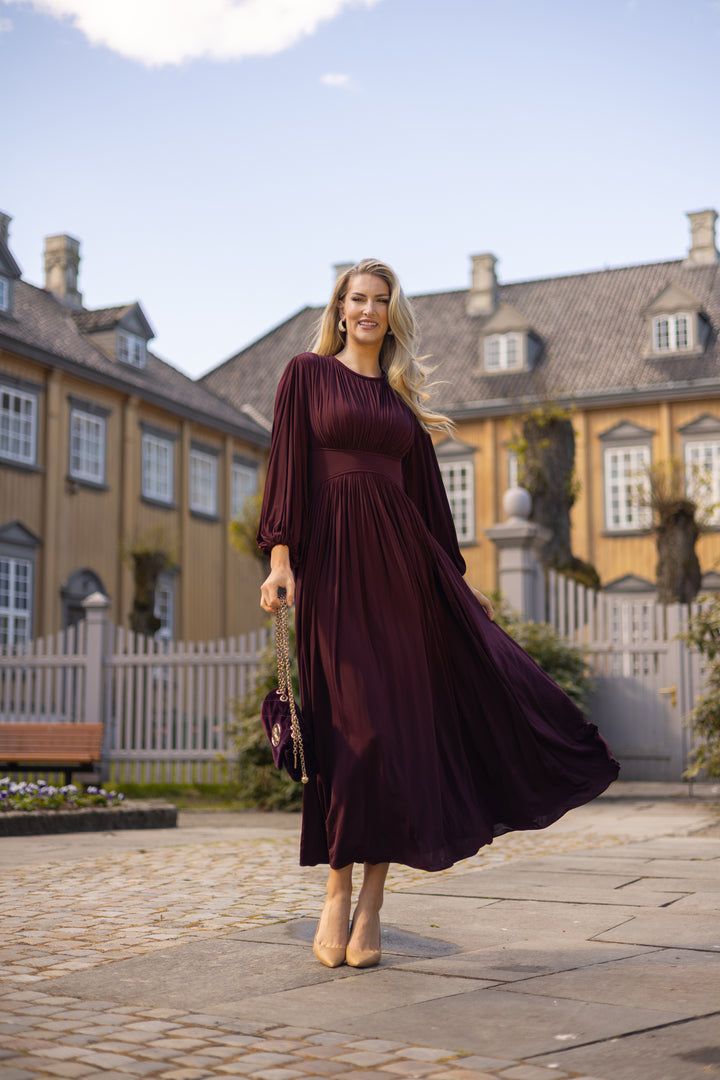 Luna Billow Maxi Dress
