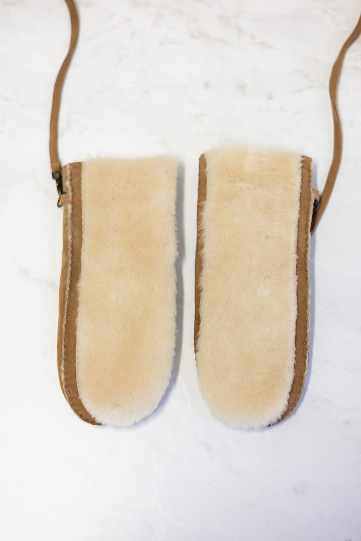 UGG W Exposed Sheepskin Mitten