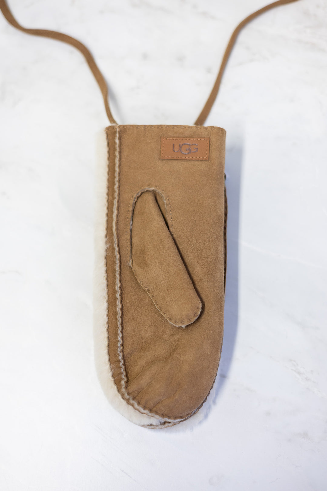 UGG W Exposed Sheepskin Mitten