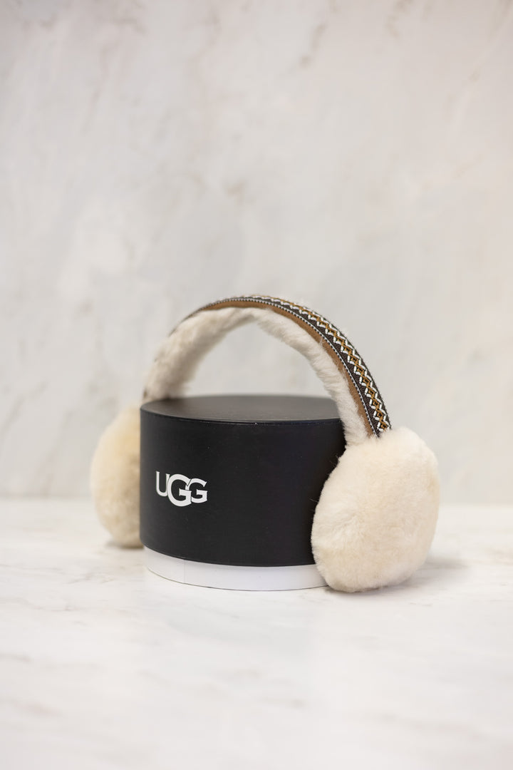 UGG W SHEEPSKIN EARM TAS