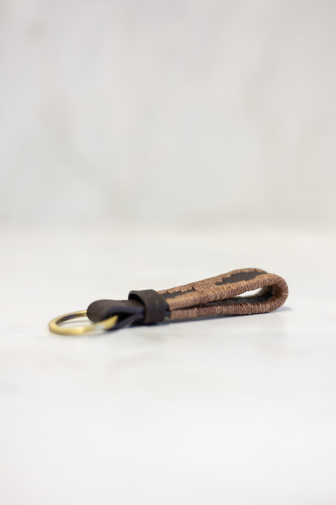 PAMPEANO Charro loop key ring - brown leather with jefe stitching