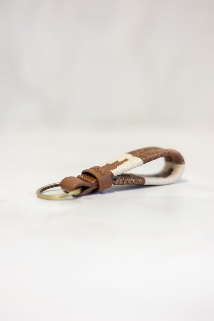 PAMPEANO Charro loop key ring - tan leather with cream