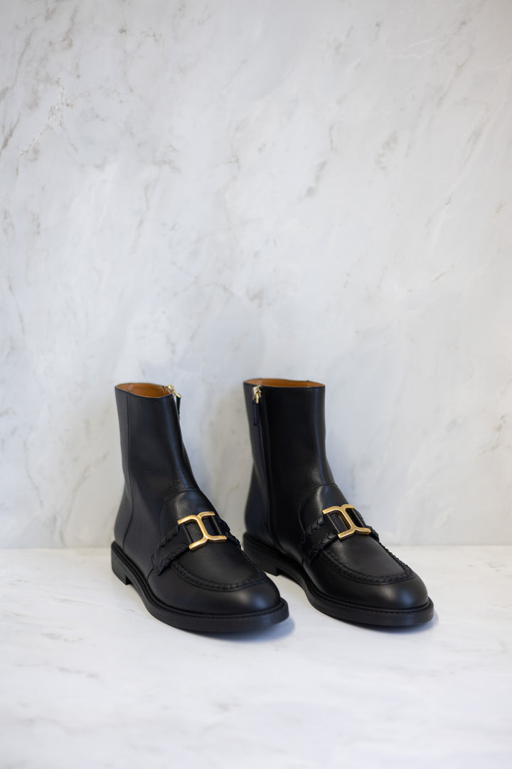 CHLOÉ ANKLE BOOTS