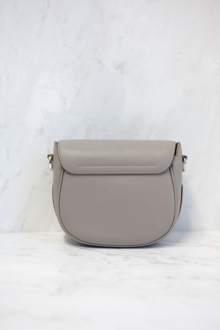 MARC JACOBS THE SADDLE BAG