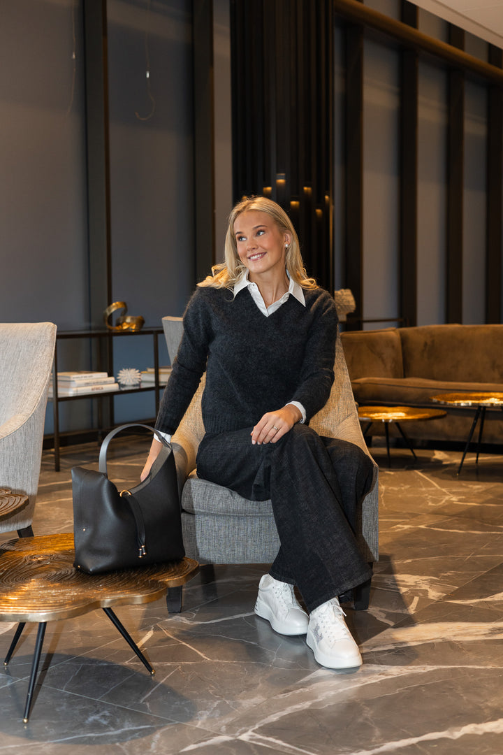 FLUFFY STATEMENTS pullover