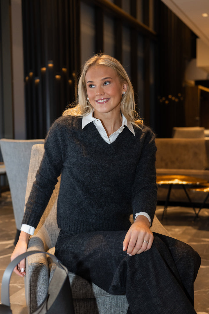 FLUFFY STATEMENTS pullover