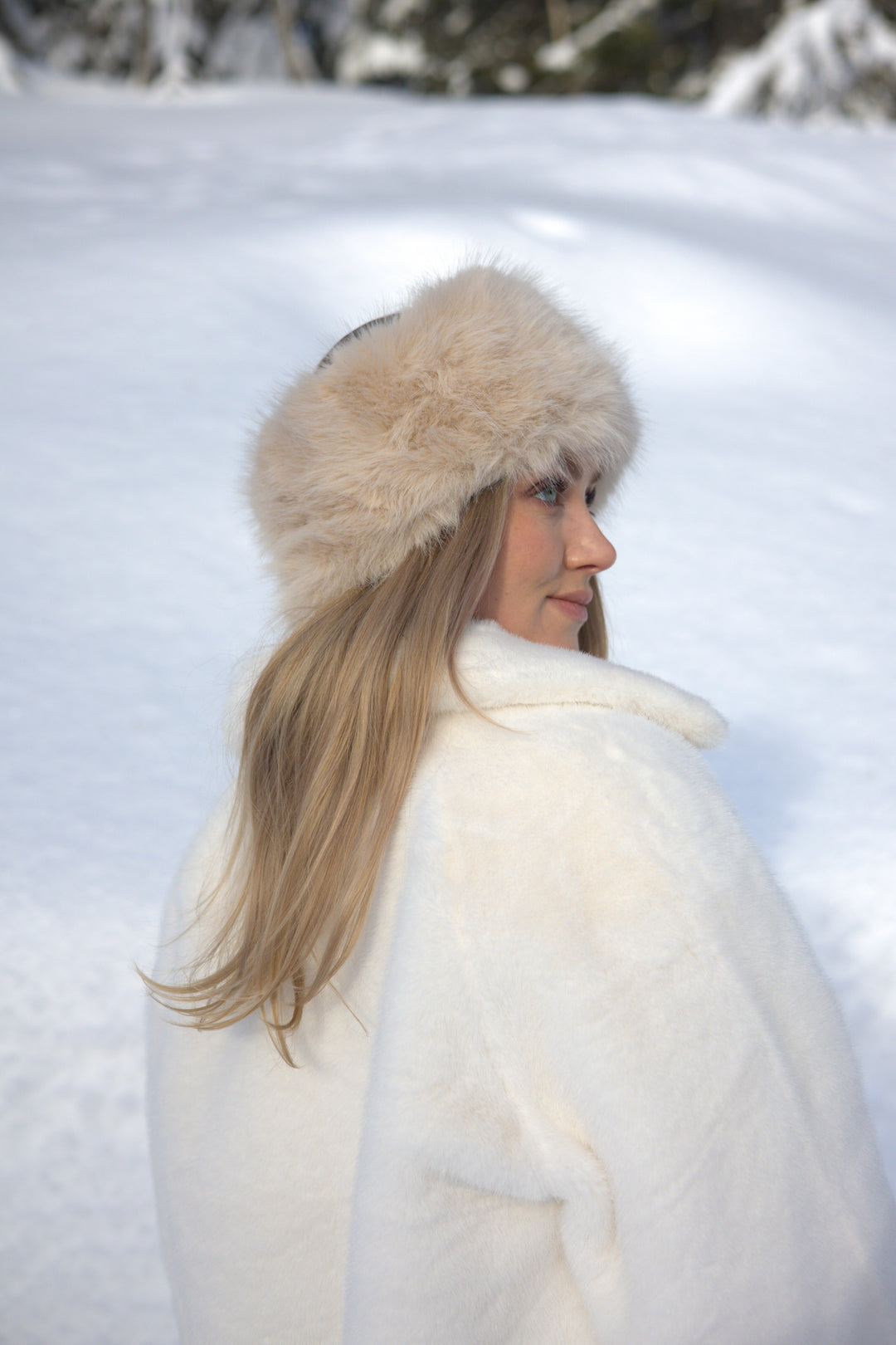 Exclusive fuskepels hårbånd bred lys beige